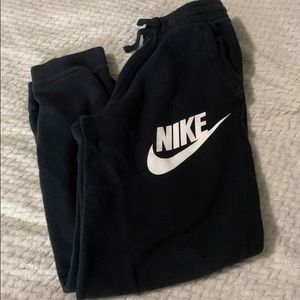 Kids Nike sweats s